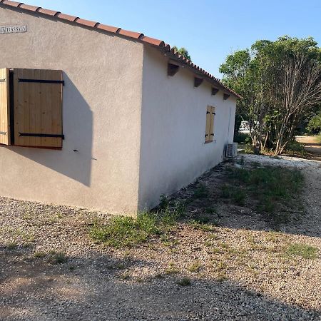 Appartement Avec Jardin Privatif Cuers Exteriér fotografie